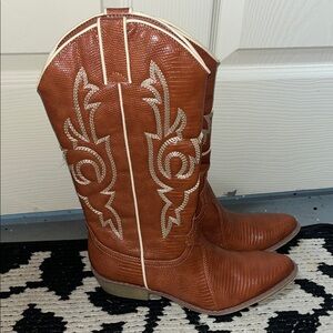 Coconuts by Matisse boots